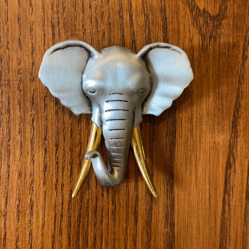 VINTAGE Elephant Pin